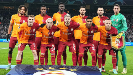 Galatasaray sol bek transferini bitirecek mi? 4 ay birden…